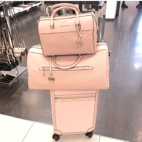 garantie michael kors garantie|michael kors suitcase warranty.